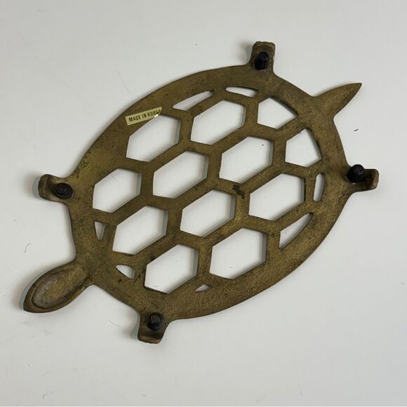 Vintage Etched Brass Turtle Trivet Made in Korea - Picture 4 of 6